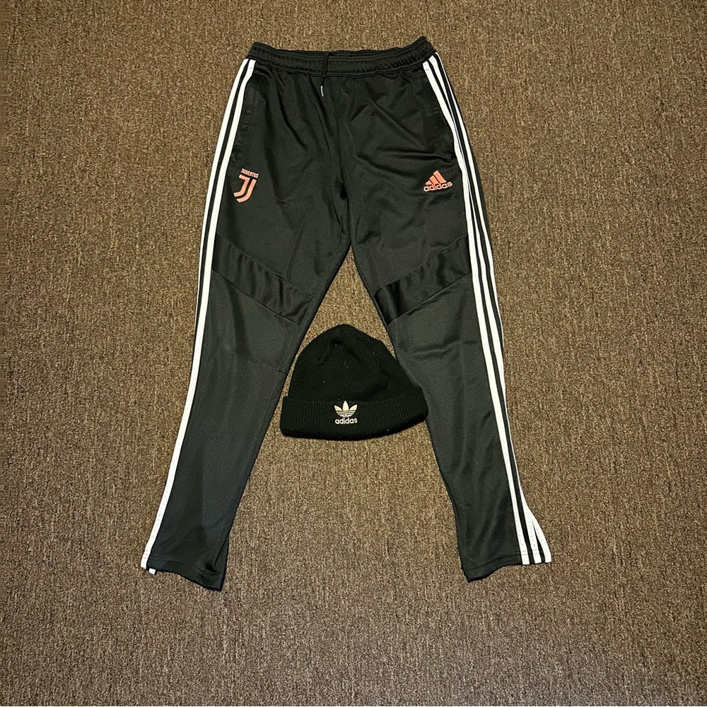 Juventus adidas sweatpants with black beanie BUNDLE